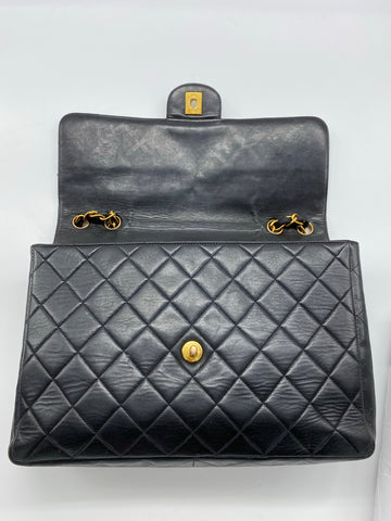 Chanel Vintage Jumbo CC Quilted Flap Bag – Rad Treasures